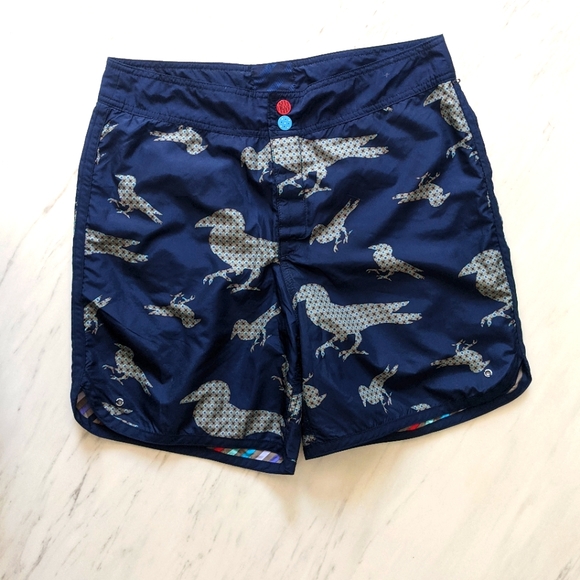 Modern Amusement Men's 32 waist reversible shorts - Picture 2 of 5